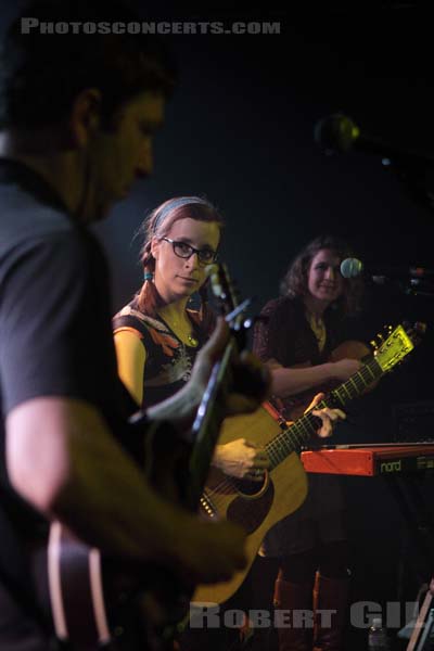 LAURA VEIRS AND THE HALL OF FLAMES - 2011-02-20 - PARIS - La Maroquinerie - 